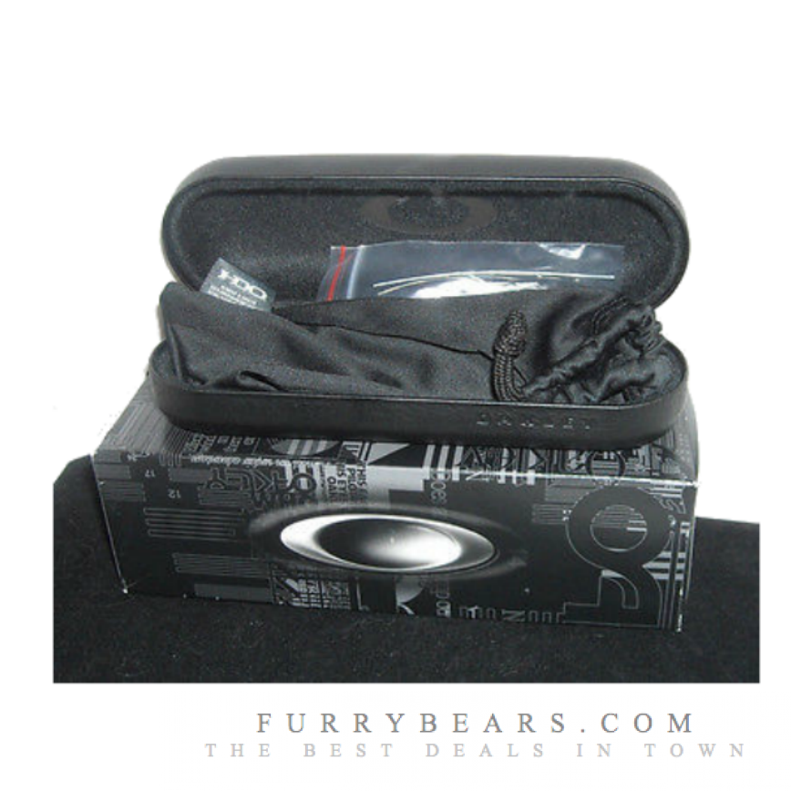 Oakley_Case